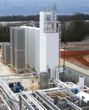 UIG supplied / UCG owned and operated onsite oxygen and nitrogen plant - Hunt Refining - Tuscaloosa Alabama